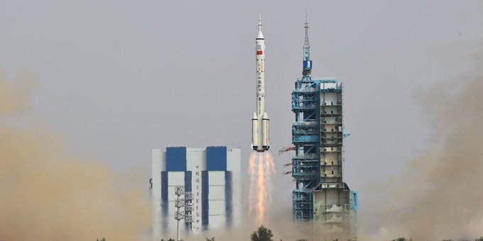 China launches new crew for the space station