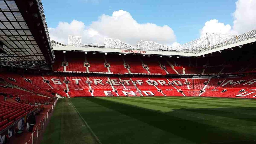 Manchester United failed to address a known issue with the Old Trafford roof, which is prone to occasional leaks